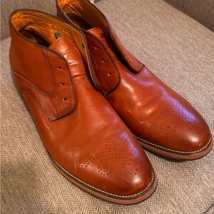 Florsheim Tan Leather Chukka Boots